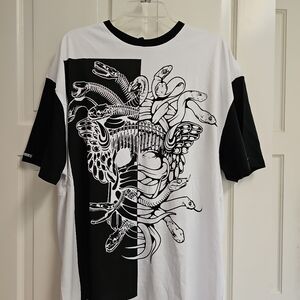 New Crooks & Castles Medusa print short sleeve